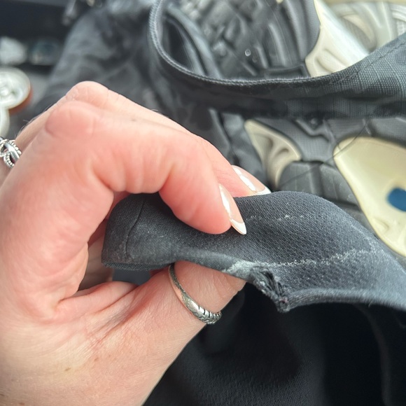 Aritzia Black Wide-Leg Trousers - Picture 3 of 3